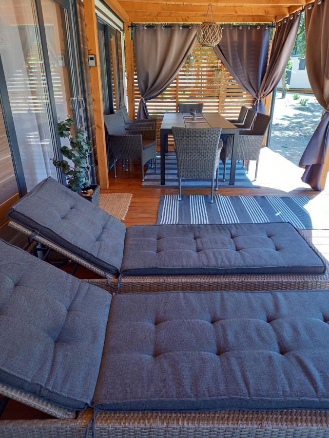 Mobile Home Agava 2 Биоград на Мору Екстериор снимка