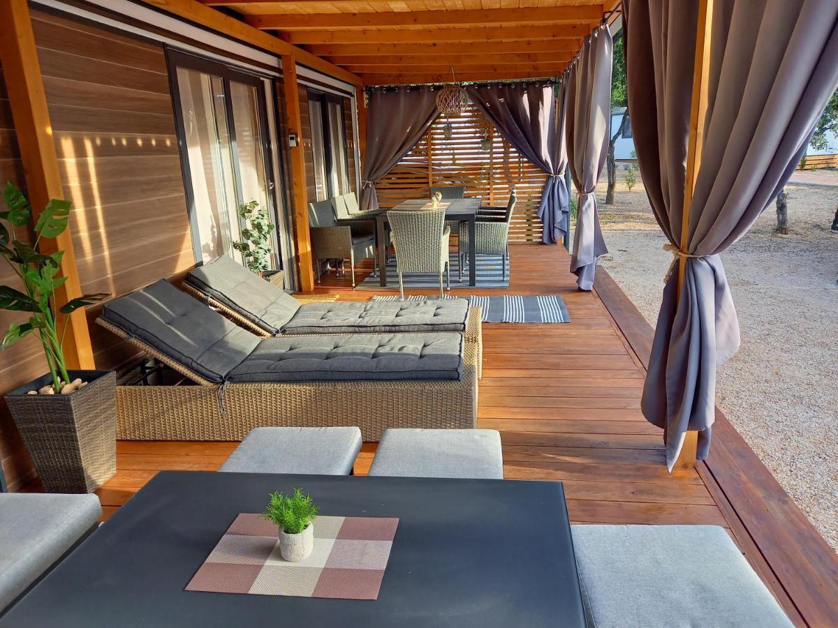Mobile Home Agava 2 Биоград на Мору Екстериор снимка